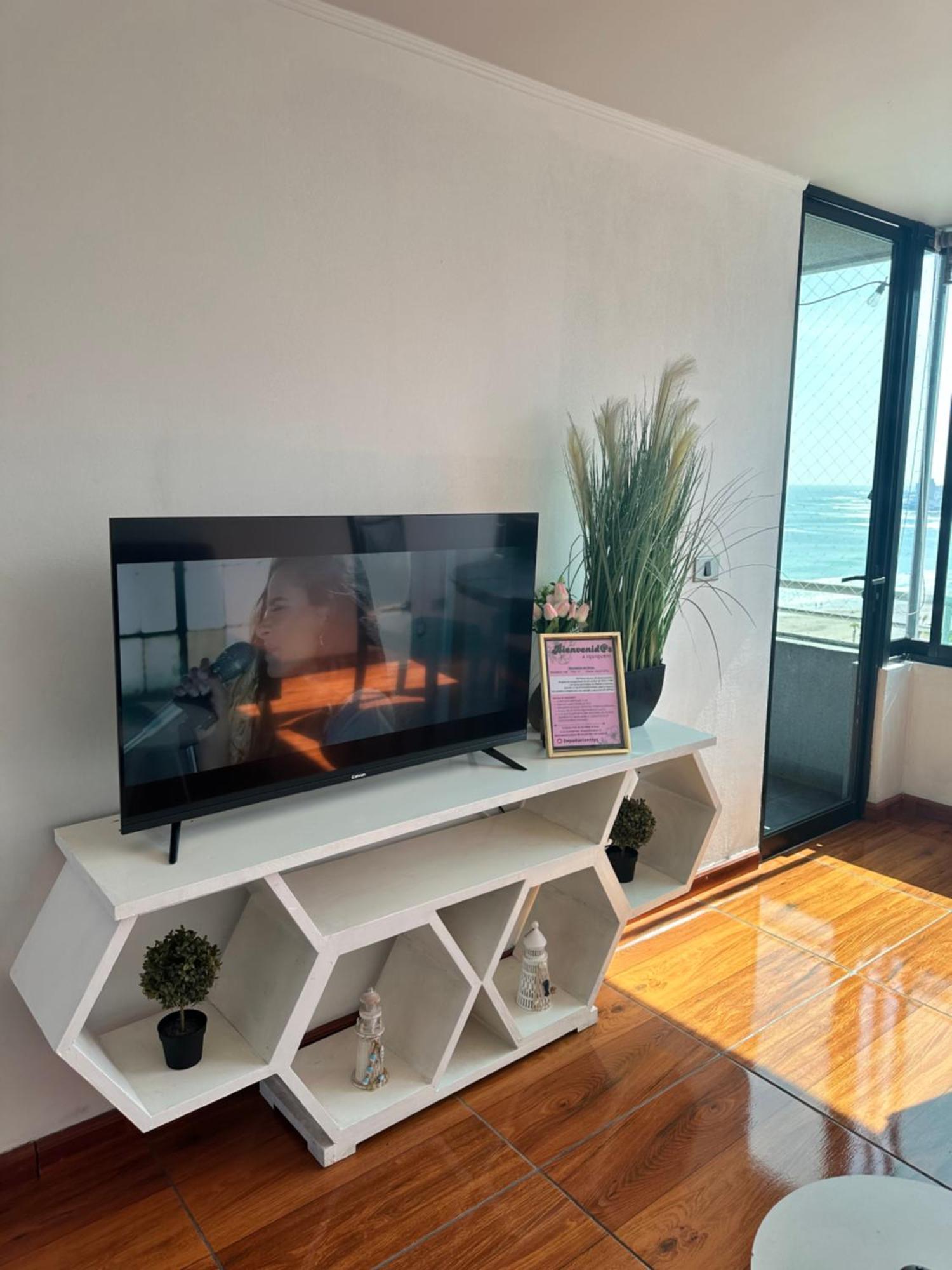 Frente Al Mar, Zona Exclusiva De Apartamento *